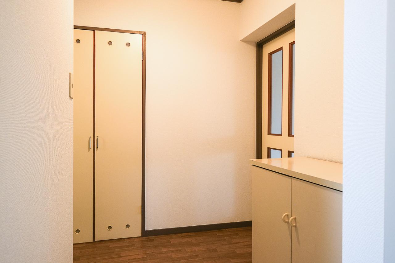 福岡市中央区谷の賃貸物件/レトロな玄関。