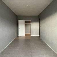 北九州市門司区大里本町の賃貸物件/洋室には広々ウォークインクローゼット付き