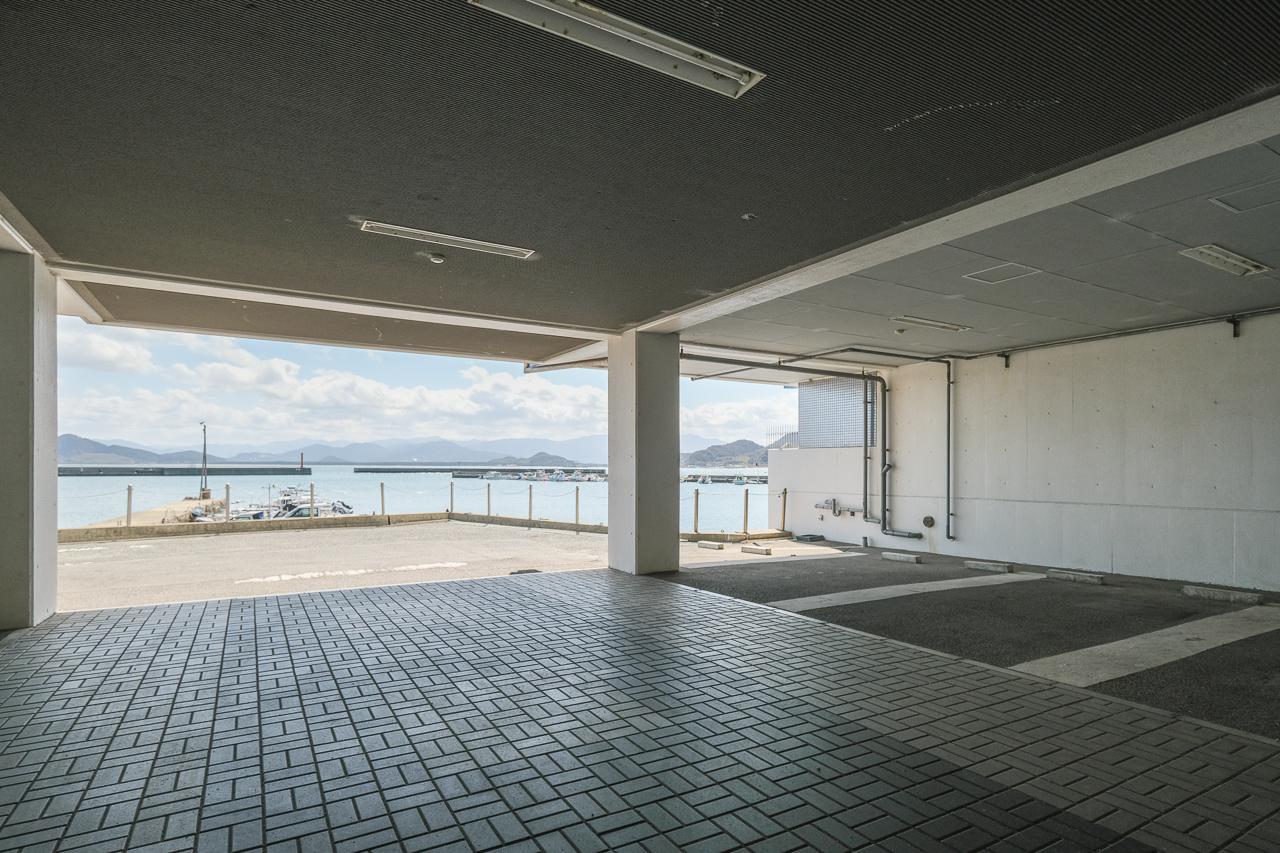 福岡市西区宮浦の売買物件/駐車場も一台分確保されています。