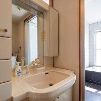 福岡市西区宮浦の売買物件/洗面所はちょいレトロ。