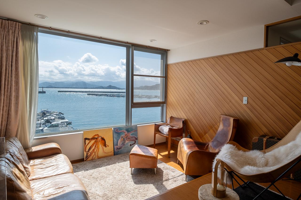 福岡市西区宮浦の売買物件/まず見ていただきたいのは窓いっぱいにひろがる海！