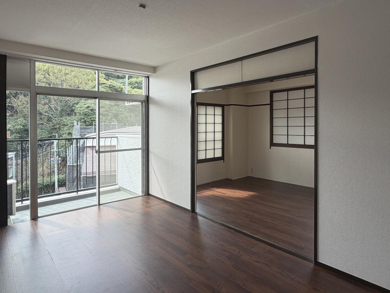 福岡市中央区平尾浄水町の賃貸物件/LDKと繋がる洋室。