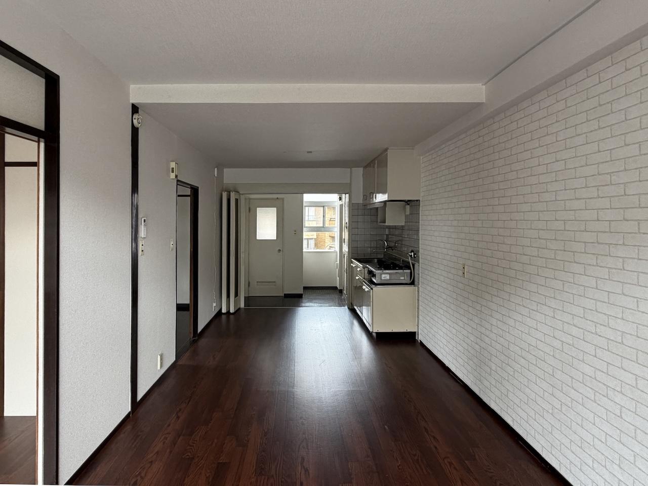 福岡市中央区平尾浄水町の賃貸物件/晴れの日は電気いらないかも。