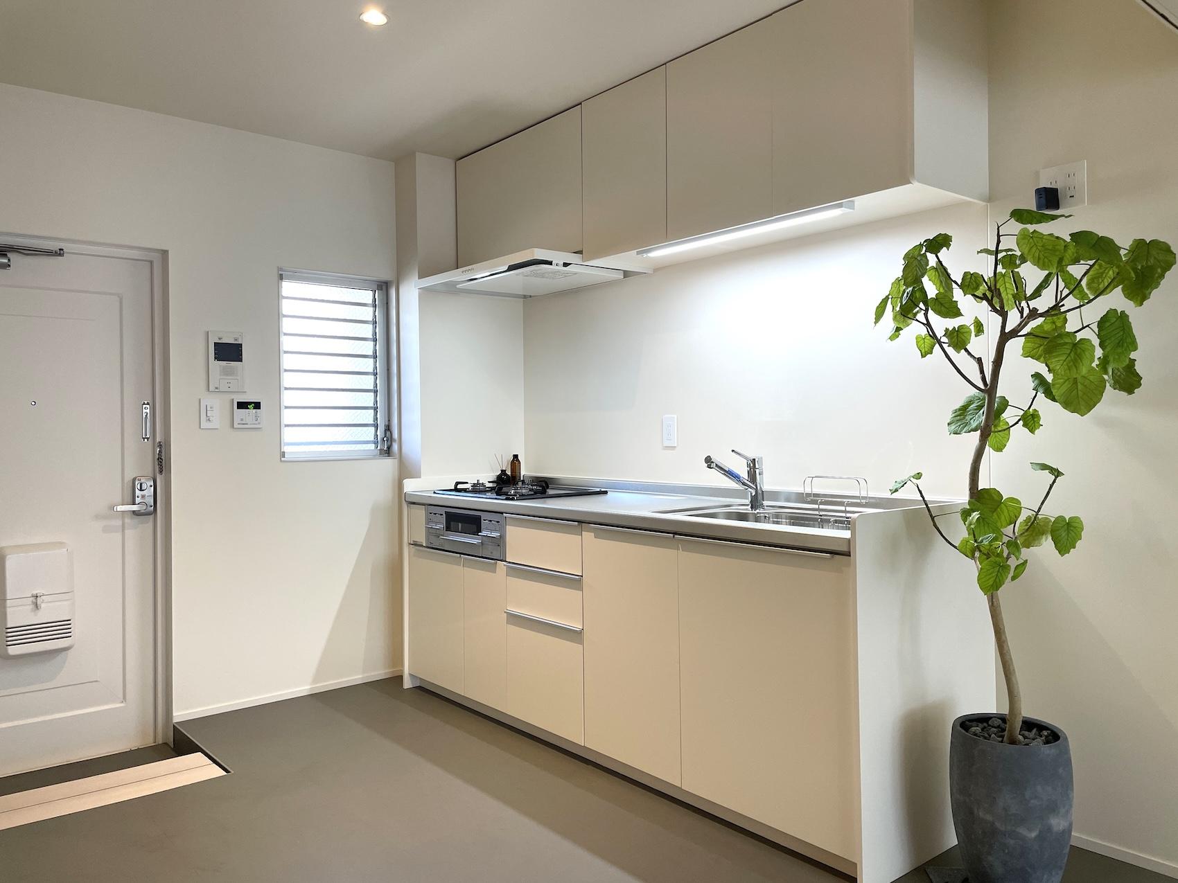 北九州市小倉北区大手町の売買物件/使いやすいシンプルなシステムキッチン。