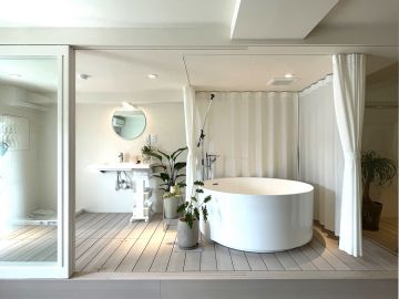 北九州市小倉北区大手町の売買物件/部屋の真ん中に、お風呂。