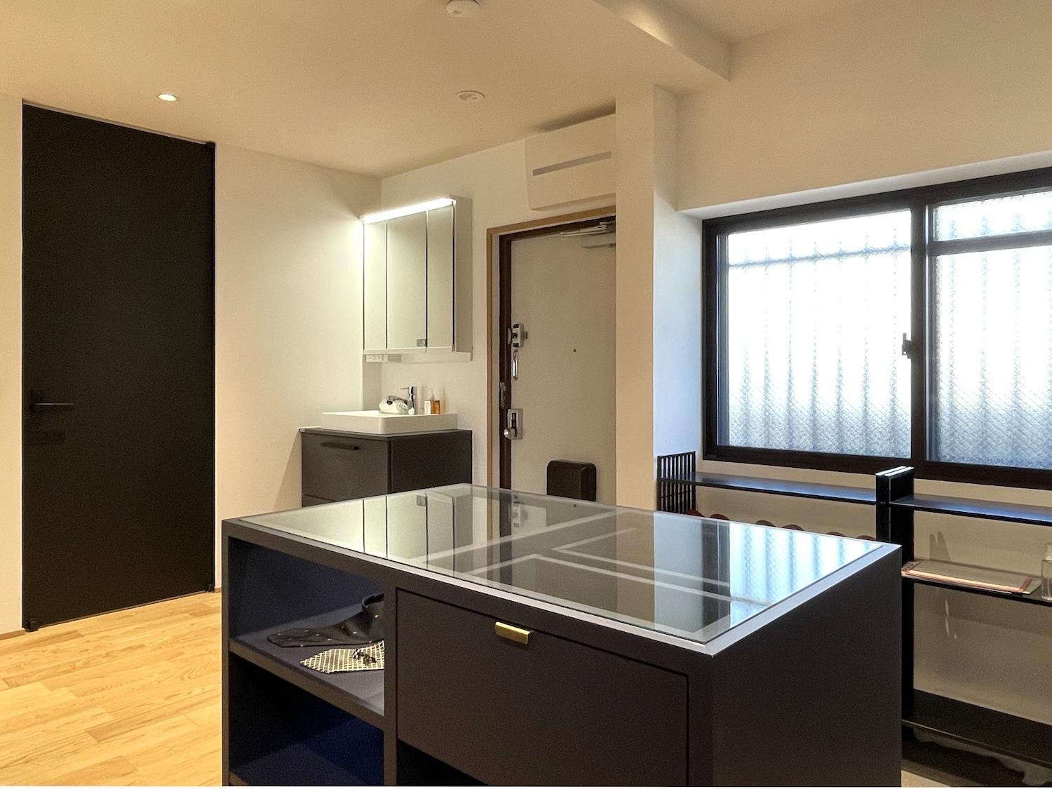 北九州市門司区旧門司の売買物件/自分のお気に入りアクセサリーを収納しましょう。