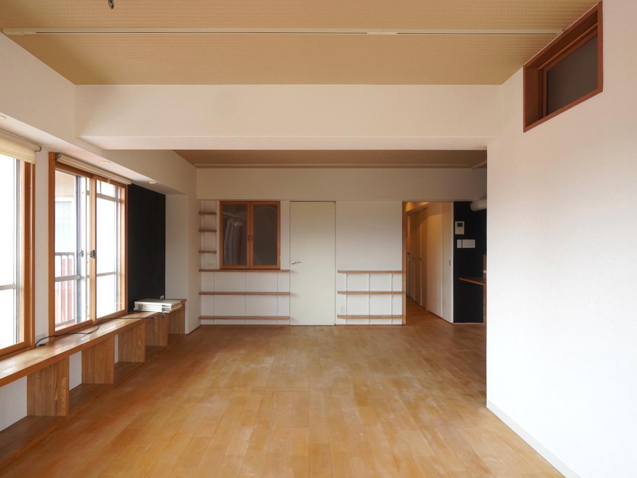 福岡市中央区赤坂の売買物件/広々としたリビングダイニング。