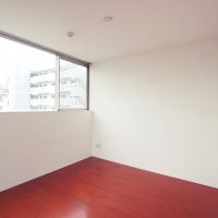 福岡市中央区唐人町の賃貸物件/バルコニー側洋室。