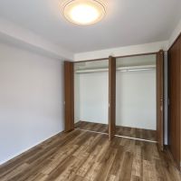福岡市中央区平尾の売買物件/クローゼットもしっかりとした広さがあります。