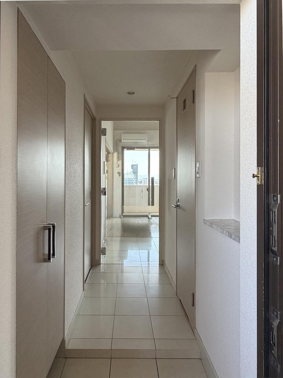 福岡市博多区美野島の賃貸物件/玄関