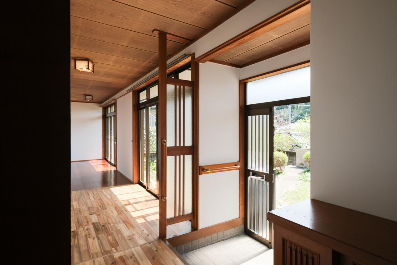 福岡市中央区谷の賃貸物件/玄関もいい感じでしょ。