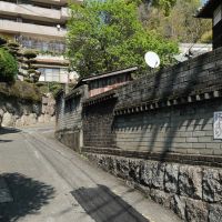 福岡市中央区谷の賃貸物件/ちょうどこの行き止まりにある家。