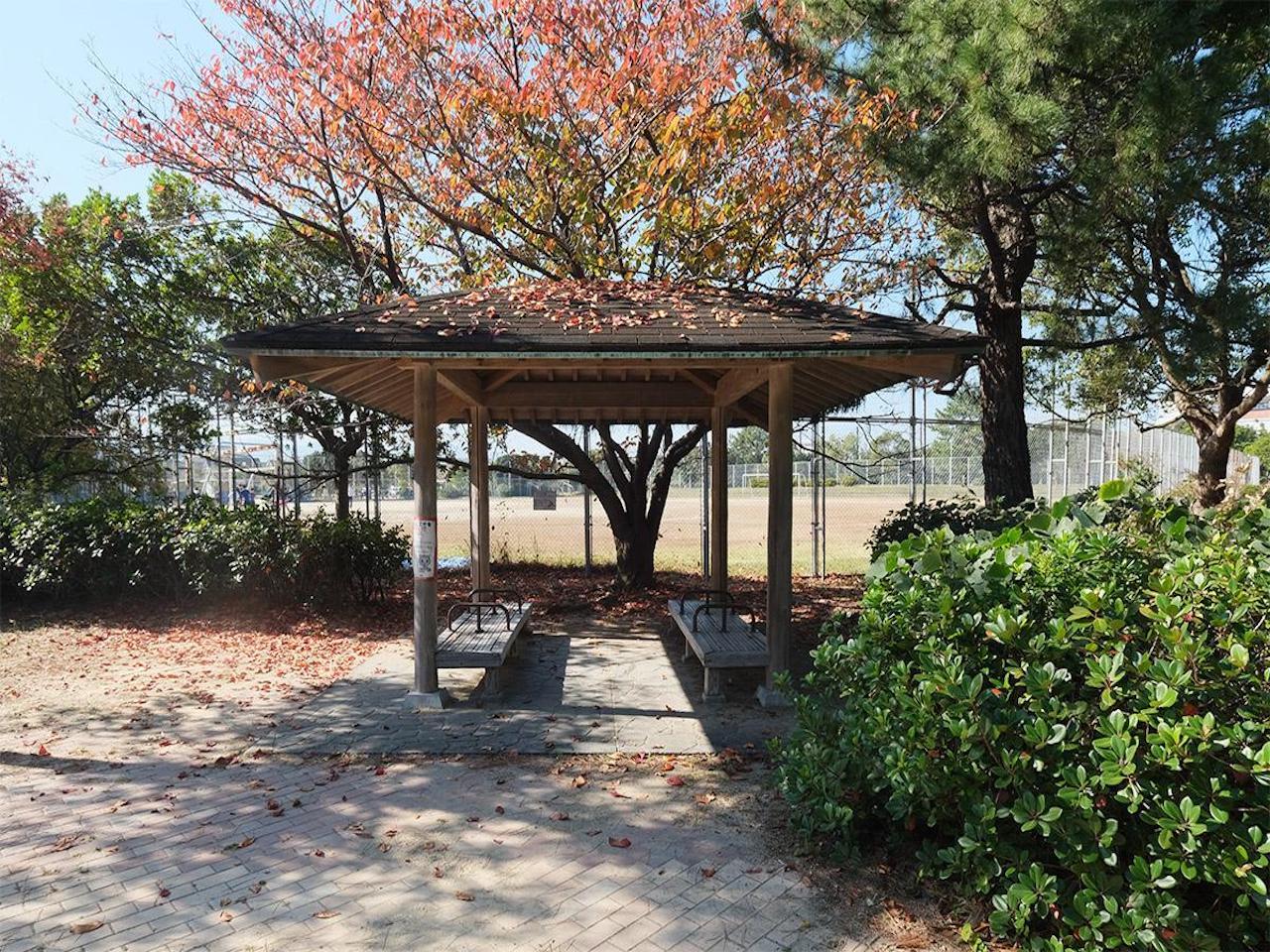 福岡市西区愛宕浜の売買物件/四季折々、季節の移ろいを感じられる環境です。