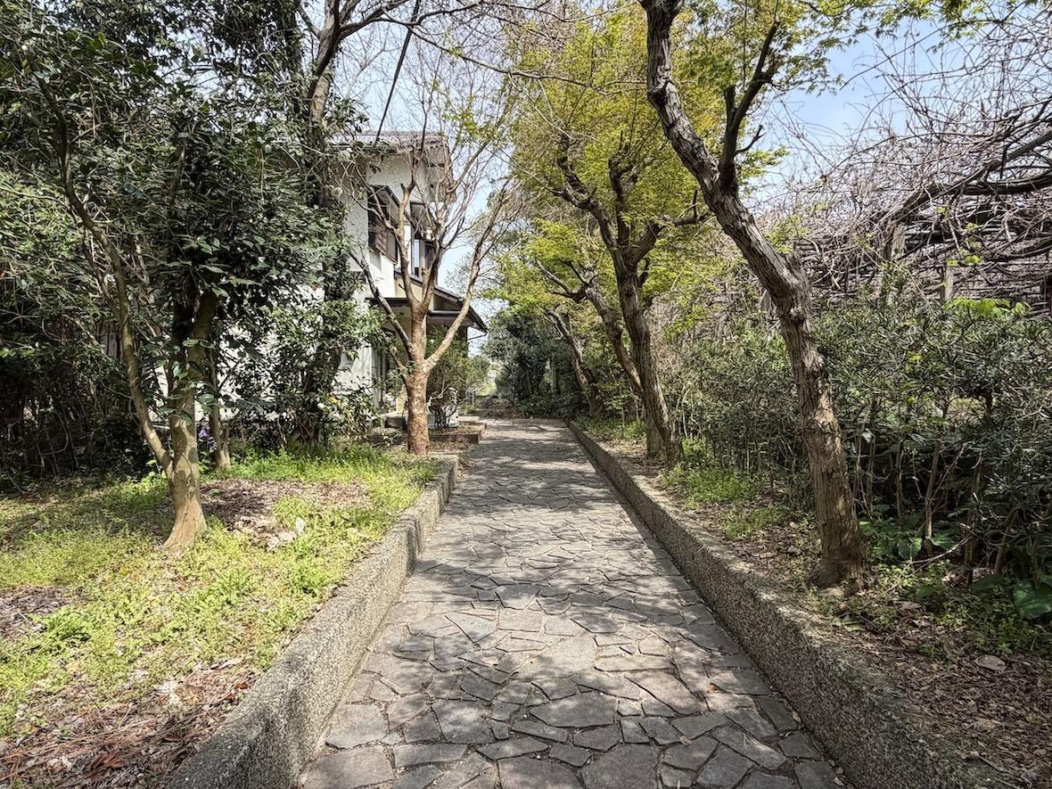 福岡県久留米市草野町の賃貸物件/お家までのアプローチがかっこよすぎる。