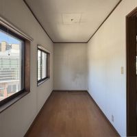 福岡市中央区小笹の賃貸物件/住居区画：3階洋室3。面白い細さのお部屋。