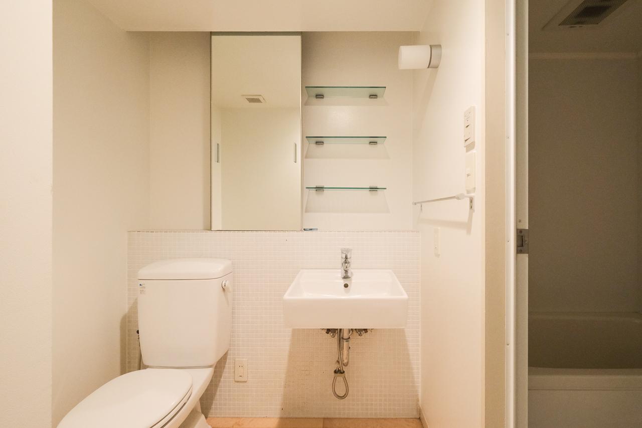 福岡市中央区薬院の賃貸物件/水回りはホテルライクな印象。