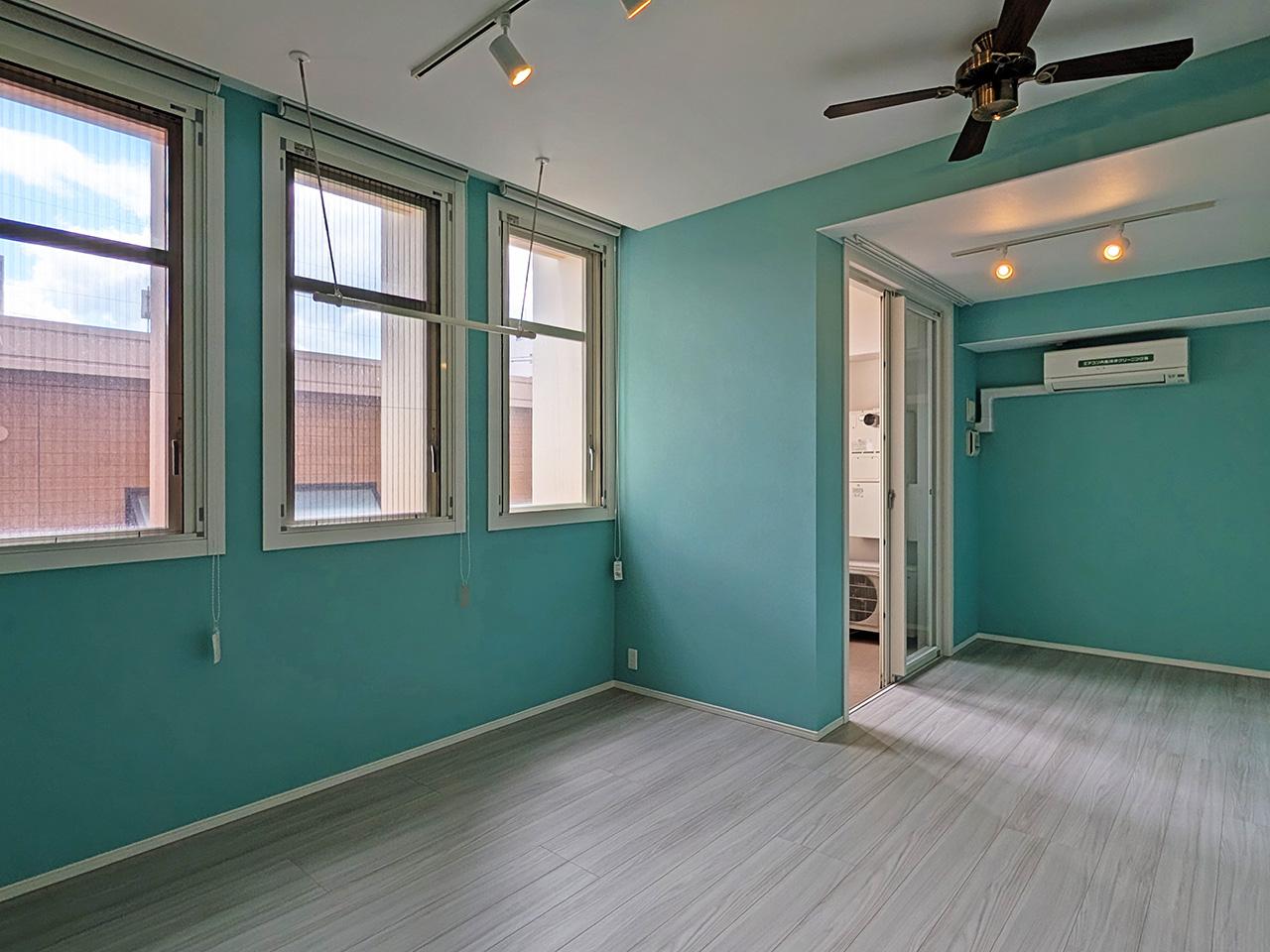 福岡市博多区東比恵の賃貸物件/爽やかブルーグリーンのお部屋。