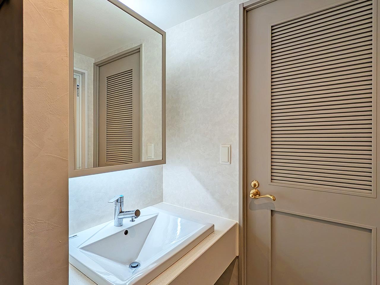 福岡市博多区東比恵の賃貸物件/洗面周り。