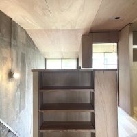 北九州市⼩倉南区志徳の賃貸物件/ウッドとコンクリがうまく馴染んでいます。