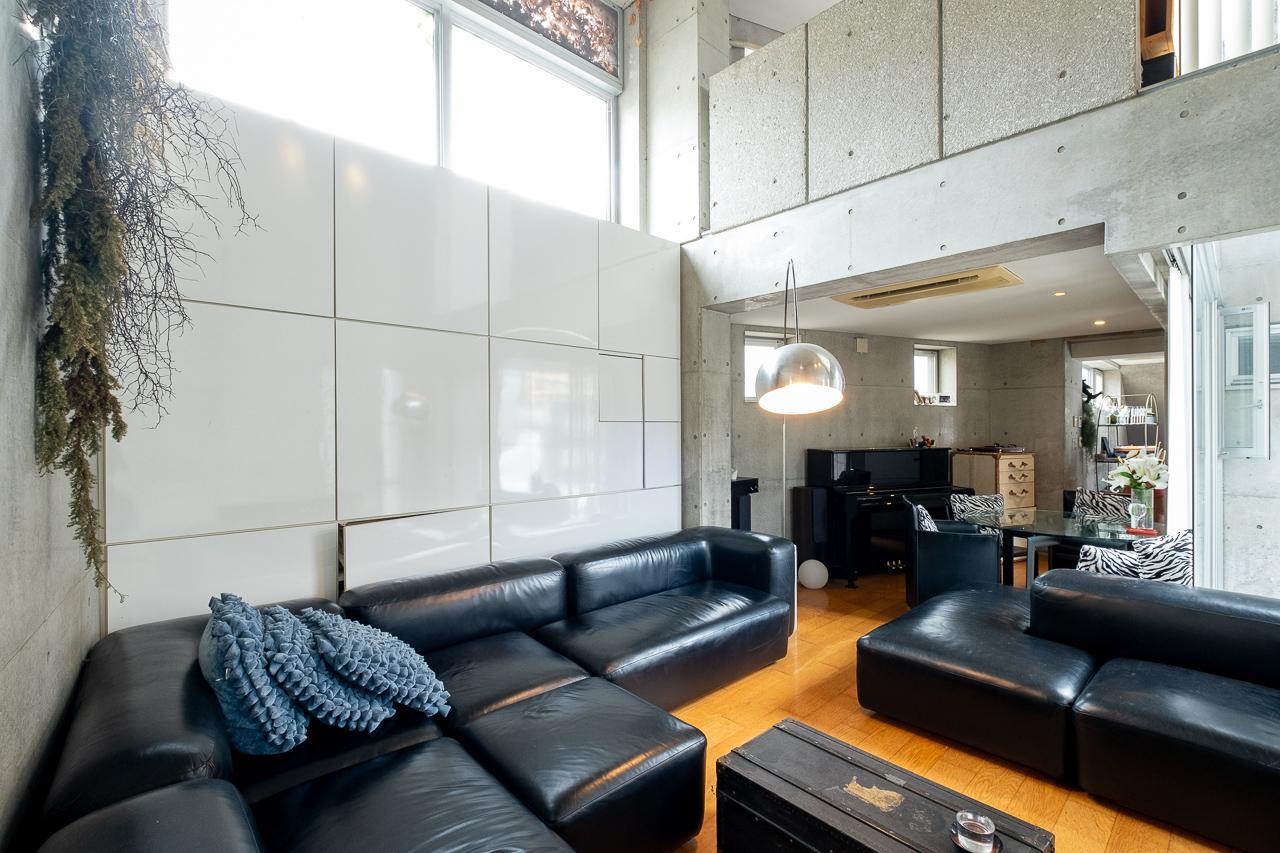 福岡市中央区六本松の賃貸物件/この抜け、この高さ。気持ちいい。（2階リビング）