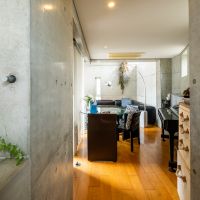 福岡市中央区六本松の賃貸物件/キッチン側から見た様子。