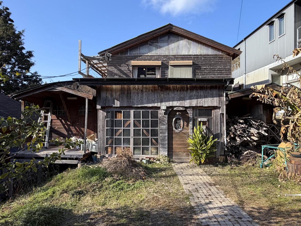 糸島市二丈吉井の売買物件/昔、大工さんが自分のために建てたお家です。