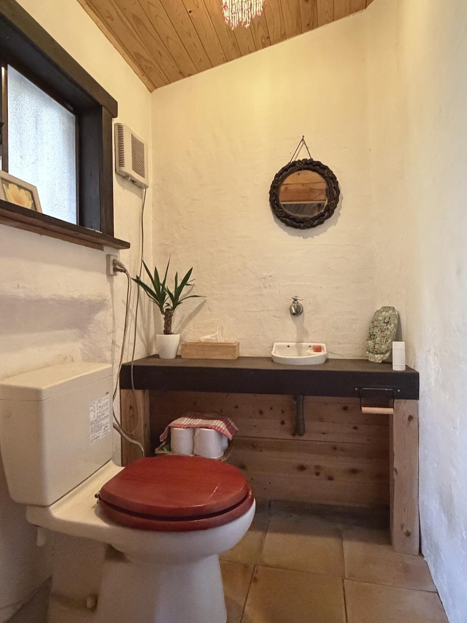 糸島市二丈吉井の売買物件/トイレ