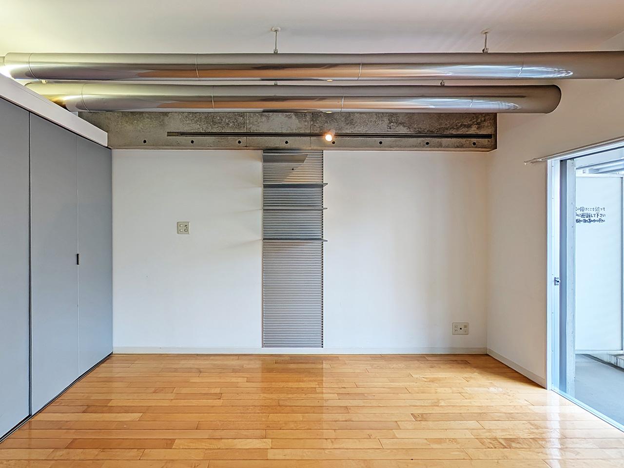 福岡市中央区薬院の賃貸物件/棚板の位置を自由に変更できます。