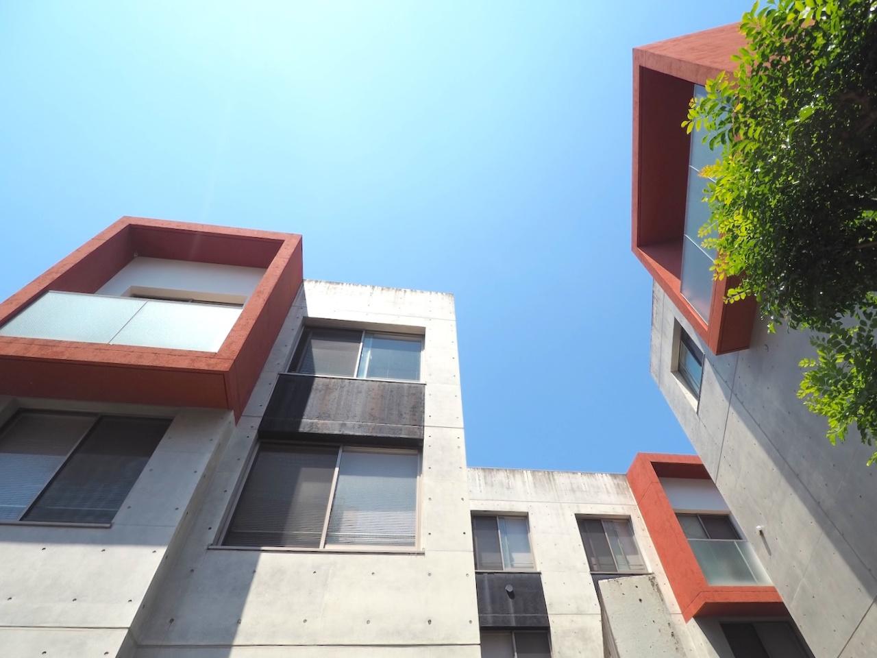 福岡市中央区桜坂の賃貸物件/芸術的な外観。