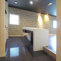 福岡市中央区桜坂の賃貸物件/キッチンはタイル