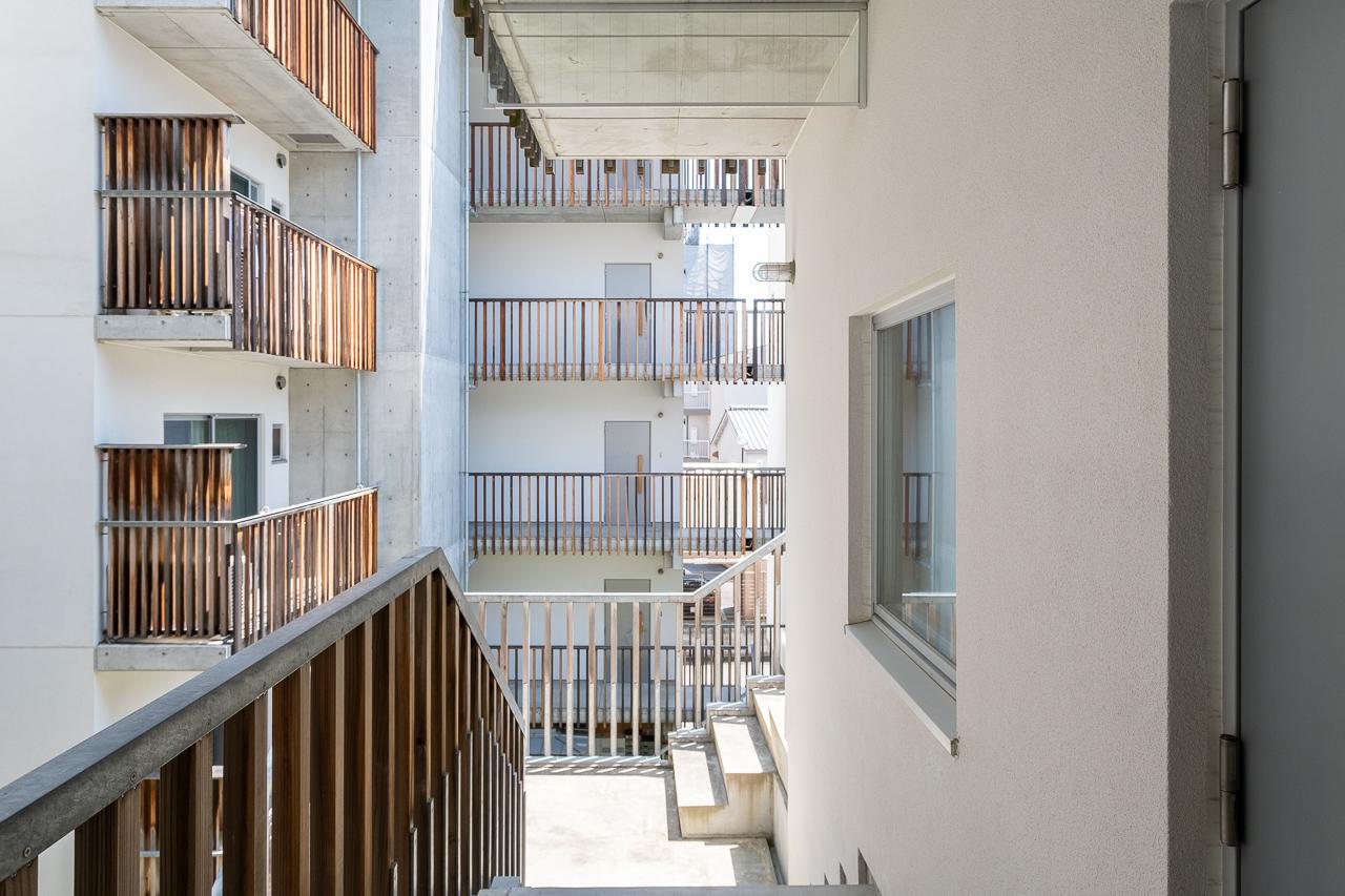 福岡市早良区西新の賃貸物件/玄関開けるとこの風景。