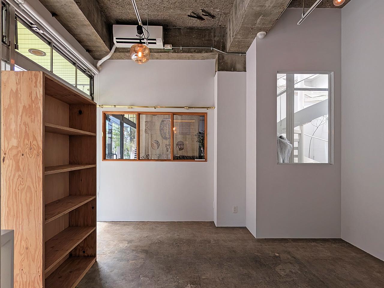 福岡市中央区清川の賃貸物件/奥には絵画のような、ちょっと艶めかしい、螺旋階段があるのです。ぜひ現地でご覧ください。異論は受け付けます。
