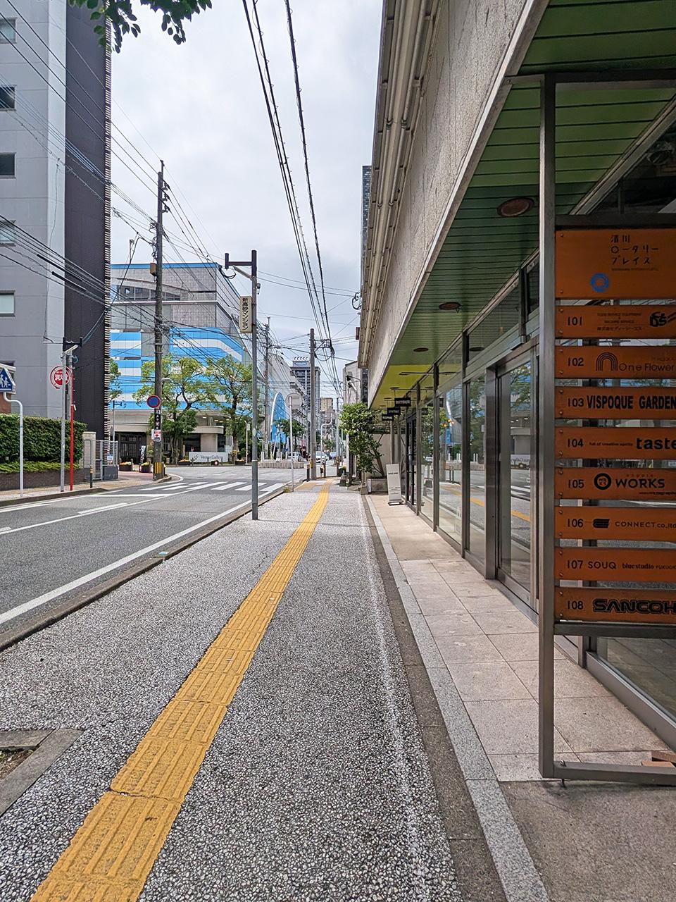 福岡市中央区清川の賃貸物件/大通りや駅からは少し離れているので、ゆったりとした空気が流れています。この風景と店内をどう融合させるか、楽しみです。