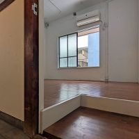 福岡市中央区清川の賃貸物件/入口は小上がりです。