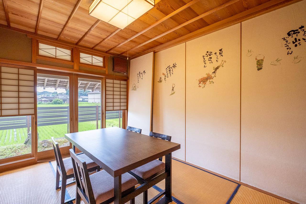 佐賀県西松浦郡有田町黒川の売買物件/この襖を外して大広間にすることもできます。