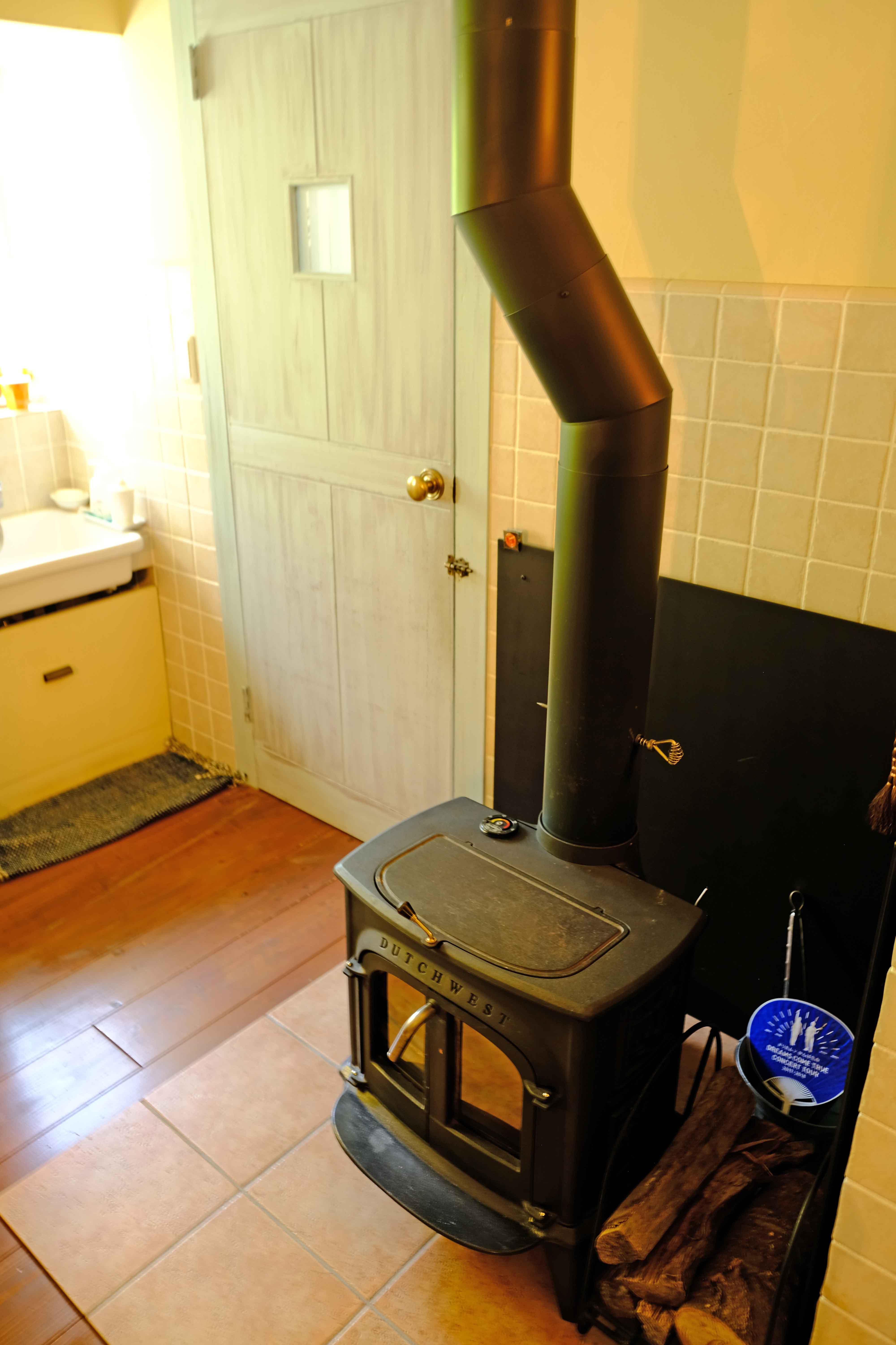 佐賀県佐賀市富士町大字下合瀬の売買物件/実はラウンジに加えここにも薪ストーブがあります。