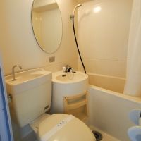福岡市南区大楠の賃貸物件/コンパクトめな3点ユニットバス。
