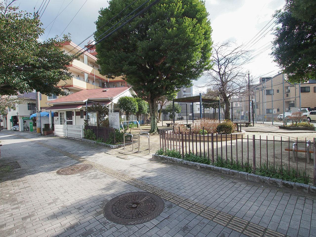 福岡市南区大楠の賃貸物件/お隣には小さな公園があります。