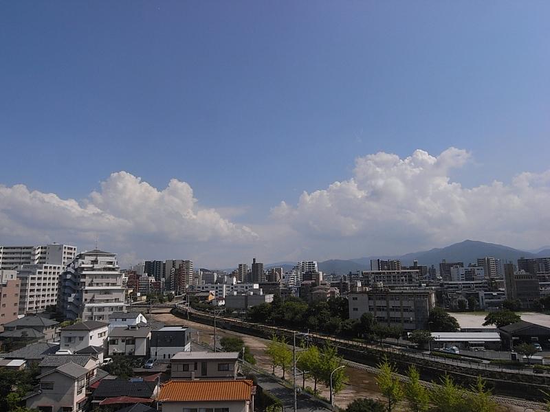 遮るものはほぼ無く、景色を存分に楽しめそう