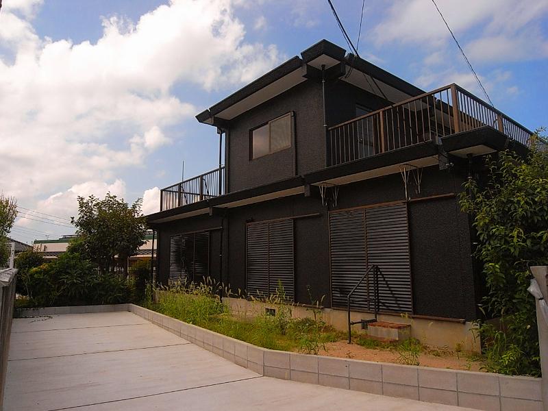 漆黒のコンクリート住宅 (福岡市城南区樋井川の物件) - 福岡R不動産