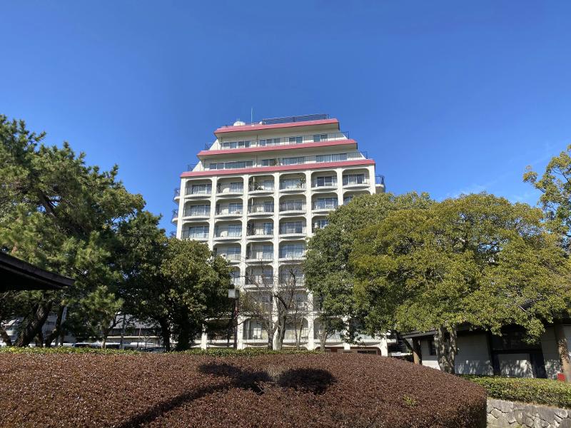 大濠を代表するレトロマンションのひとつです