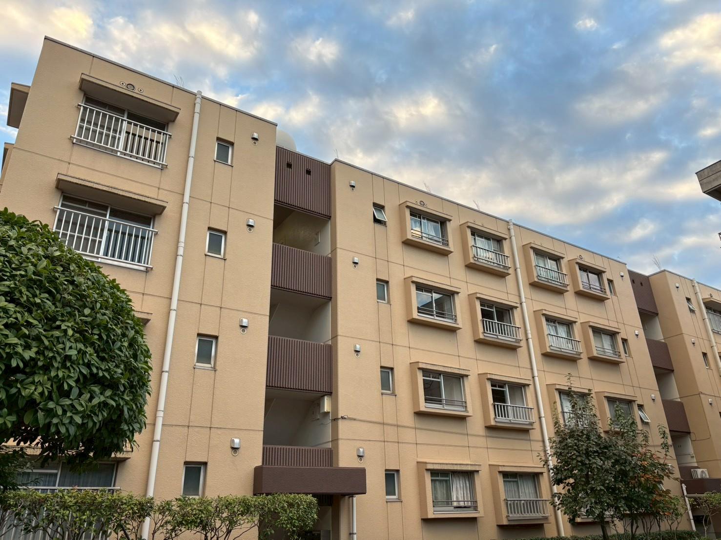 鹿児島市下荒田2丁目の賃貸物件/丁寧に管理された植栽