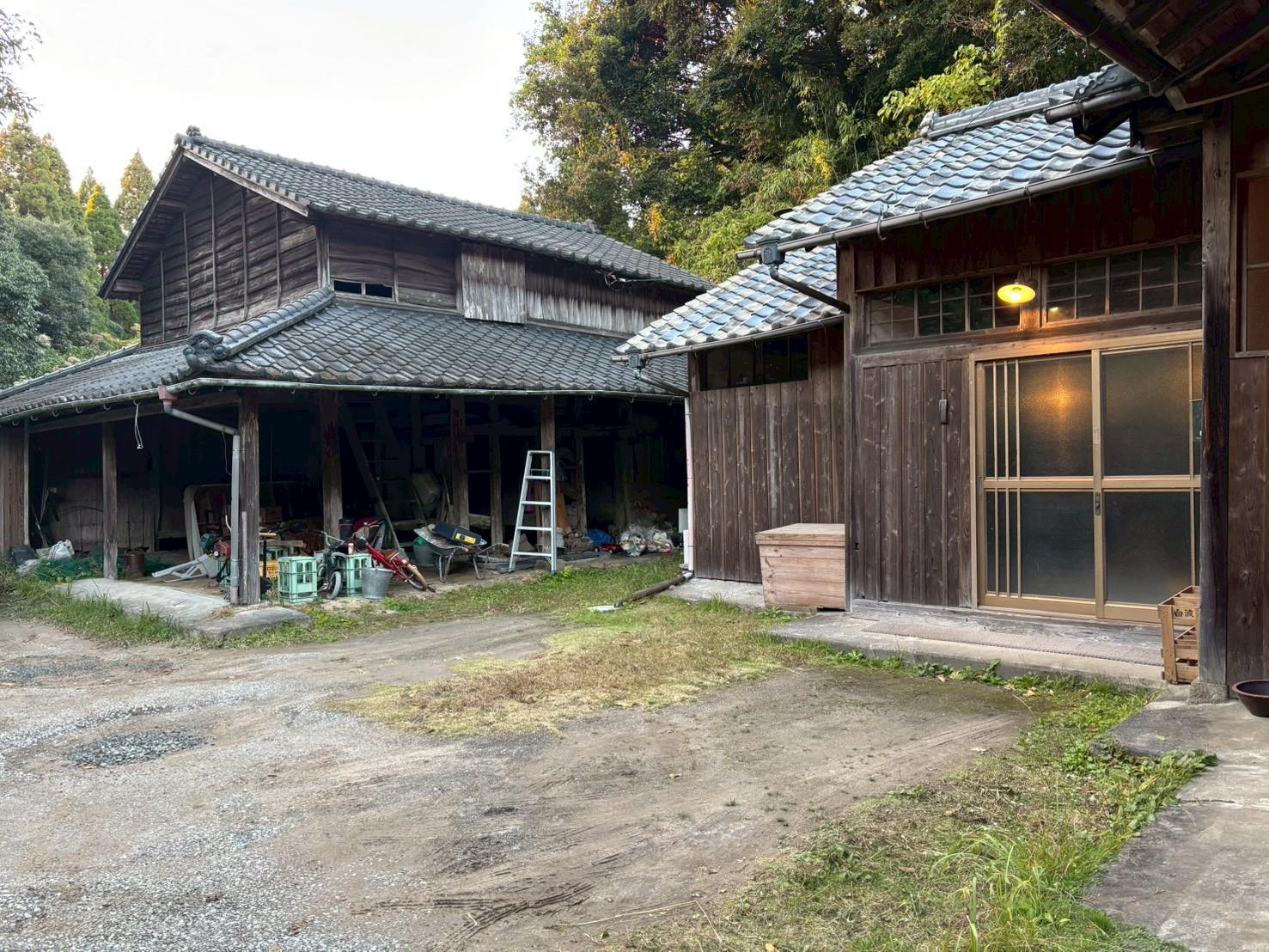 鹿児島市石谷町の売買物件/小屋付き