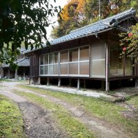 鹿児島市石谷町の売買物件/小道を抜けていくと家にたどり着きます