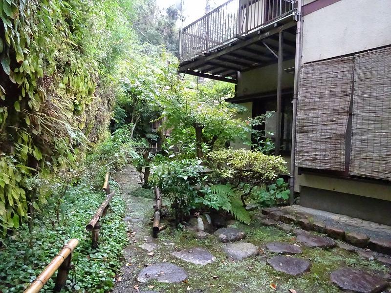 苔と暮らす (鎌倉市浄明寺二丁目の物件) - 鎌倉R不動産