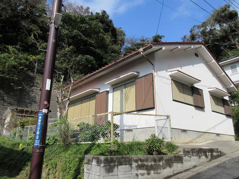 コンパクト家族の平屋暮らし (鎌倉市極楽寺二丁目の物件) - 鎌倉R不動産