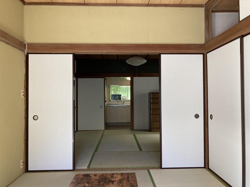 1階の和室続き間