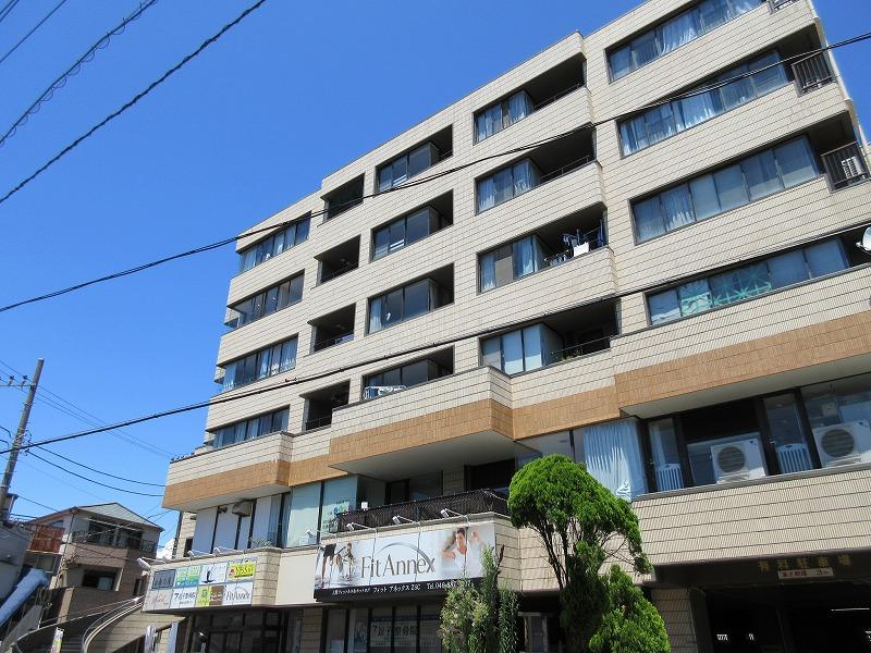 逗子駅徒歩3分のマンションです