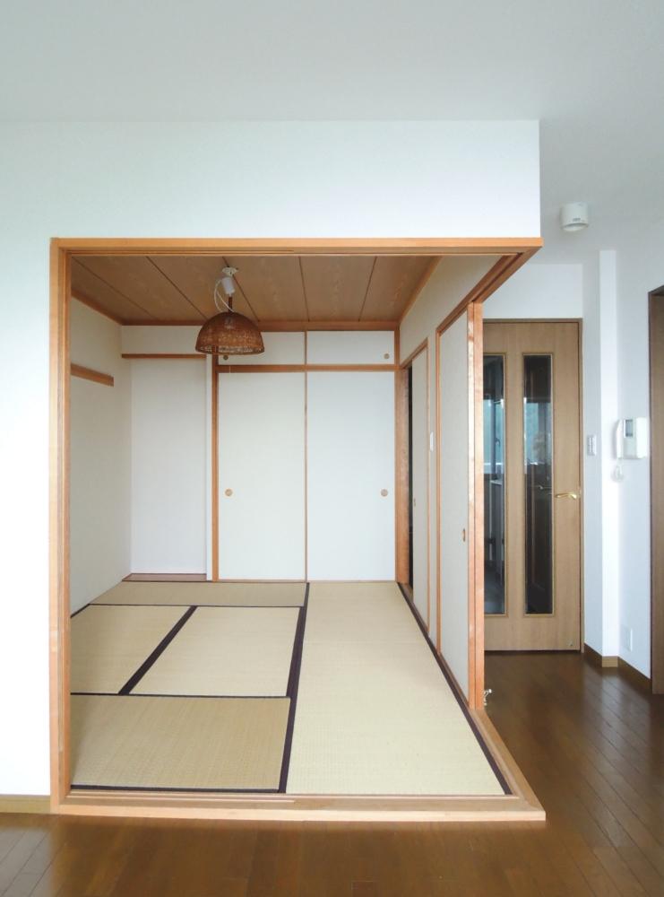 6帖の和室がさらに空間に落ち着きを与える