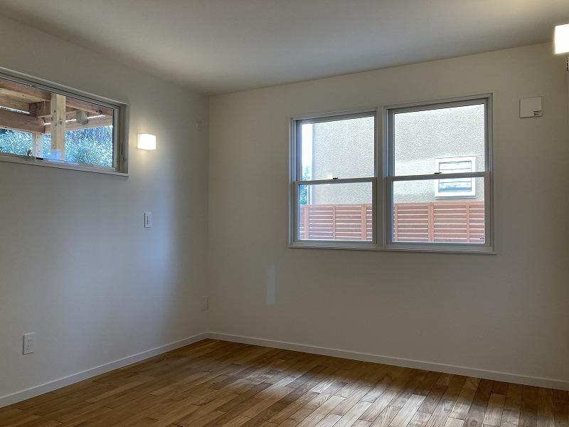 鎌倉市津の賃貸物件/1階 主寝室｜